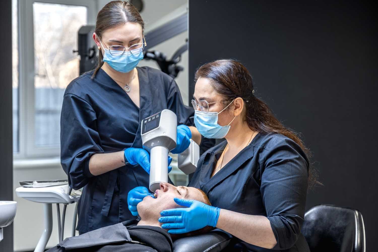 Beginner Implant Courses in Delhi