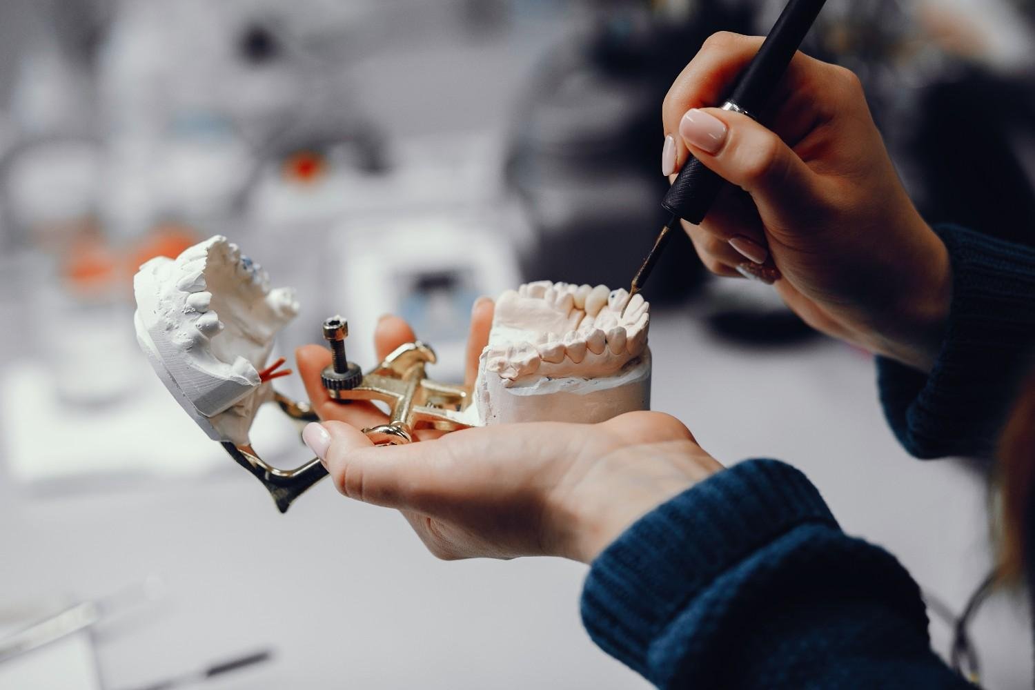 Dental Implants Courses in Delhi NCR